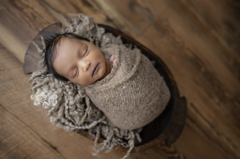 Affordable Newborn Photography 